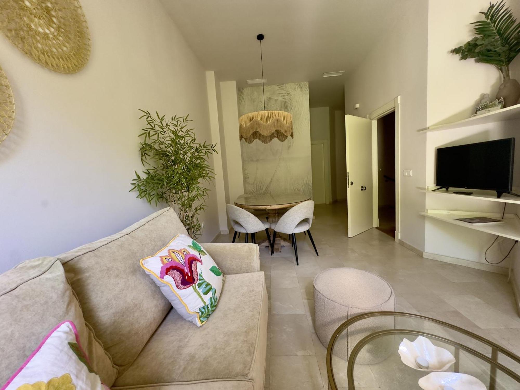 Urbe10 Pries Suite Malaga Bagian luar foto